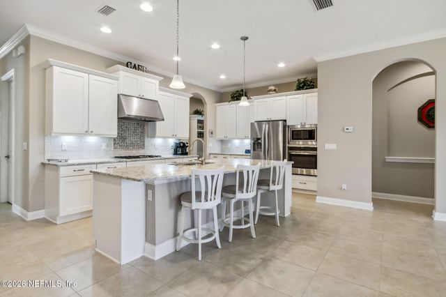 29170 GRANDVIEW Manor, Yulee, FL 32097