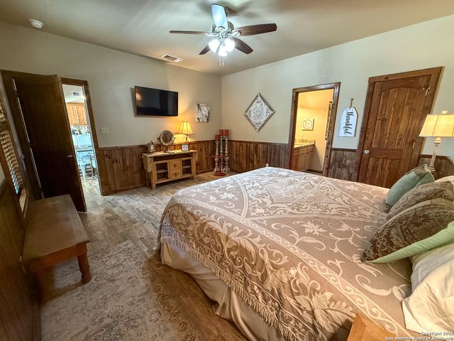 84 mountain laurel, Concan, TX 78838