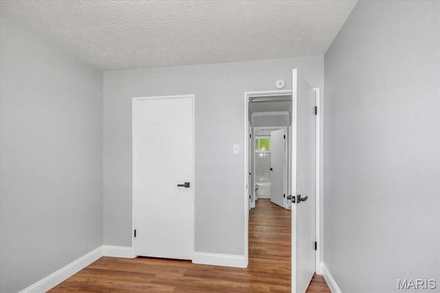 9811 Mill Pass Lane, St Louis, MO 63134