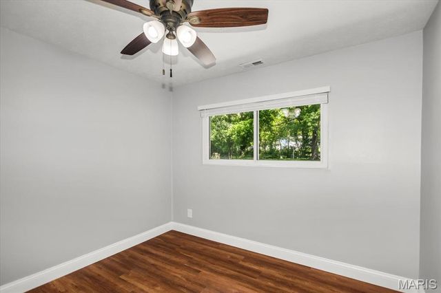 9811 Mill Pass Lane, St Louis, MO 63134