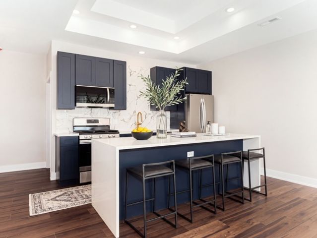 638 W 47th Street, Chicago, IL 60609