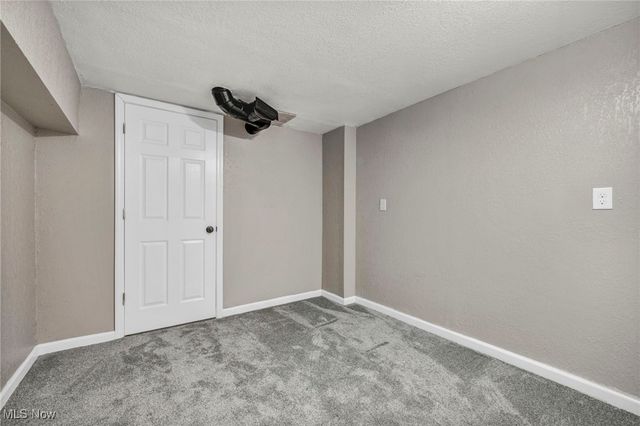 13719 Wolf Avenue, Garfield Heights, OH 44125