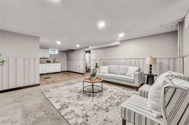 13719 Wolf Avenue, Garfield Heights, OH 44125