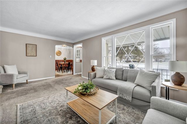 13719 Wolf Avenue, Garfield Heights, OH 44125