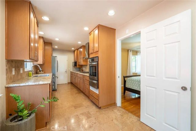 1534 W Edithia, Anaheim, CA 92802