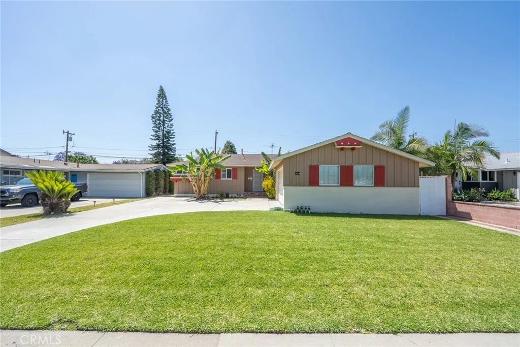 1534 W Edithia, Anaheim, CA 92802