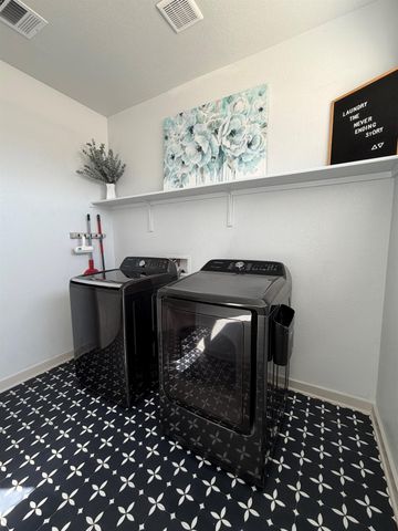 273 Centuryplant RD, Leander, TX 78641