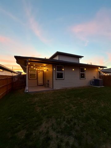 273 Centuryplant RD, Leander, TX 78641