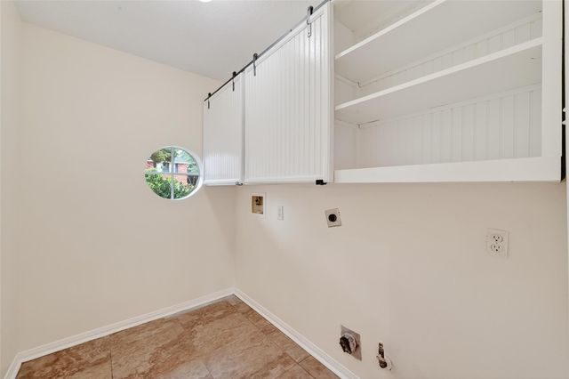 15511 Valley Creek Drive, Houston, TX 77095