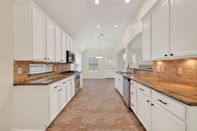 15511 Valley Creek Drive, Houston, TX 77095