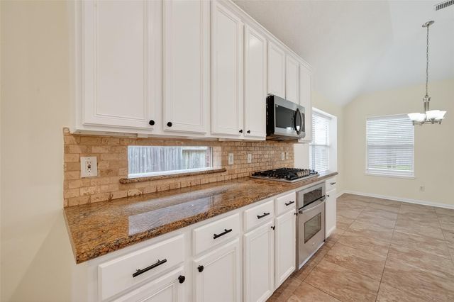 15511 Valley Creek Drive, Houston, TX 77095