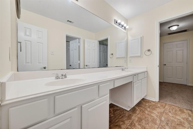 15511 Valley Creek Drive, Houston, TX 77095