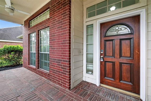 15511 Valley Creek Drive, Houston, TX 77095