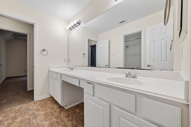 15511 Valley Creek Drive, Houston, TX 77095