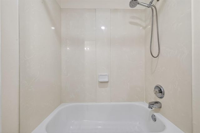 15511 Valley Creek Drive, Houston, TX 77095