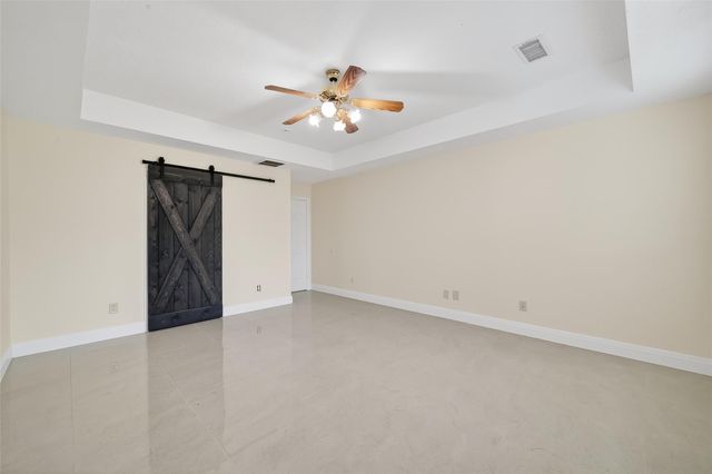 15511 Valley Creek Drive, Houston, TX 77095