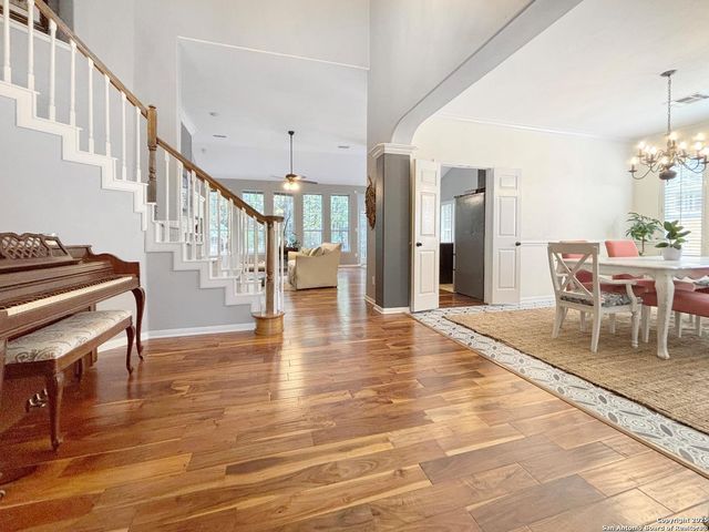 78 E Stockbridge Landing Circle, The Woodlands, TX 77382