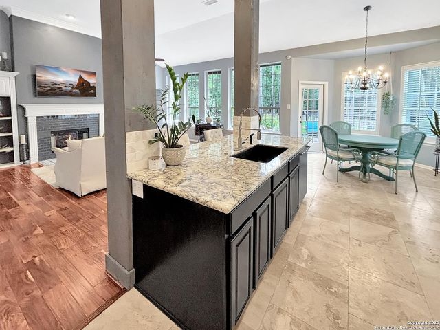 78 E Stockbridge Landing Circle, The Woodlands, TX 77382