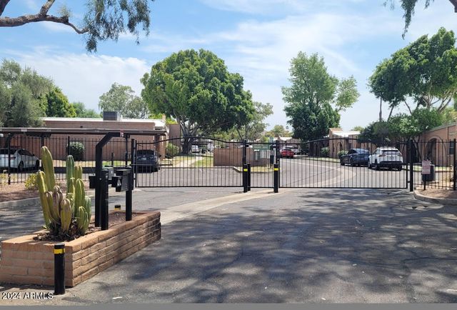 4437 E HUBBELL Street 34, Phoenix, AZ 85008