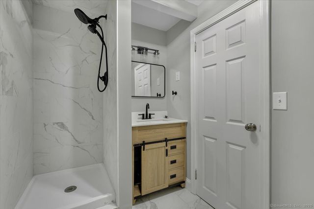 25 Bolleswood Lane, Avon, CT 06001