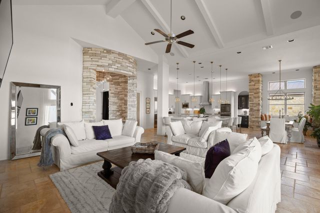 1110 Crestone Stream DR, Austin, TX 78738