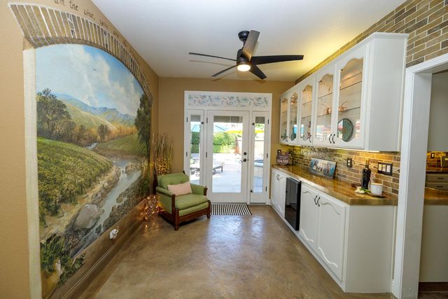 227 Van Dyken Way, Ripon, CA 95366