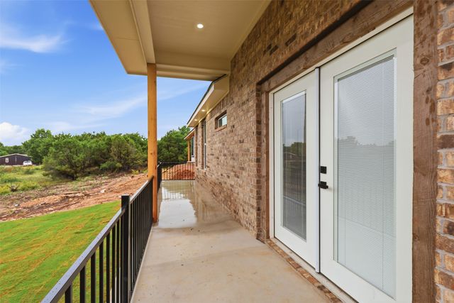 1413 Ridgeview Circle, Granbury, TX 76048