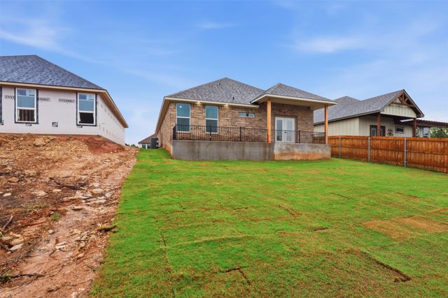 1413 Ridgeview Circle, Granbury, TX 76048