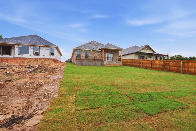 1413 Ridgeview Circle, Granbury, TX 76048