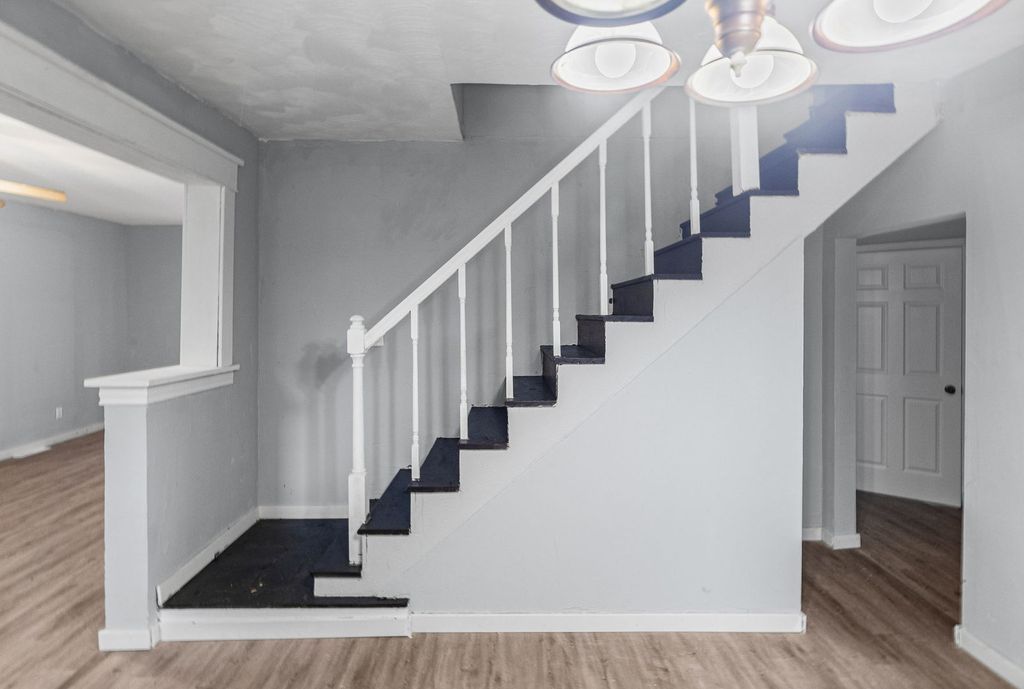 Image 18 of property listing at 518 Cedar Street, Centralia, IL 62801