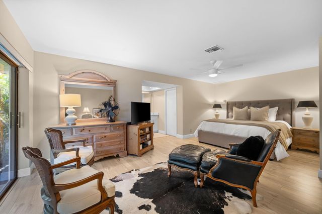 8730 Lake Dasha Terrace, Plantation, FL 33324