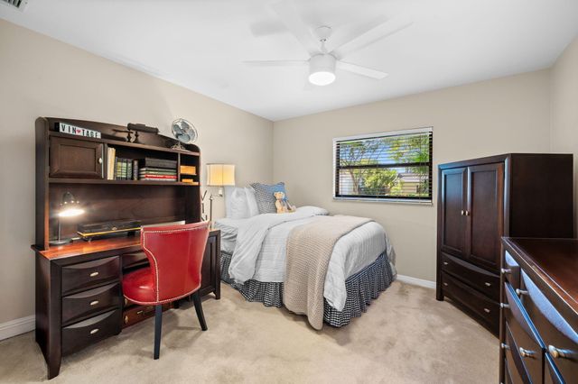 8730 Lake Dasha Terrace, Plantation, FL 33324