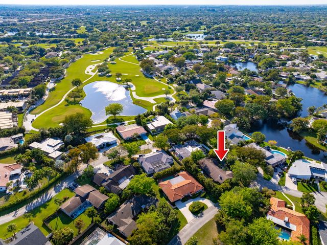 8730 Lake Dasha Terrace, Plantation, FL 33324