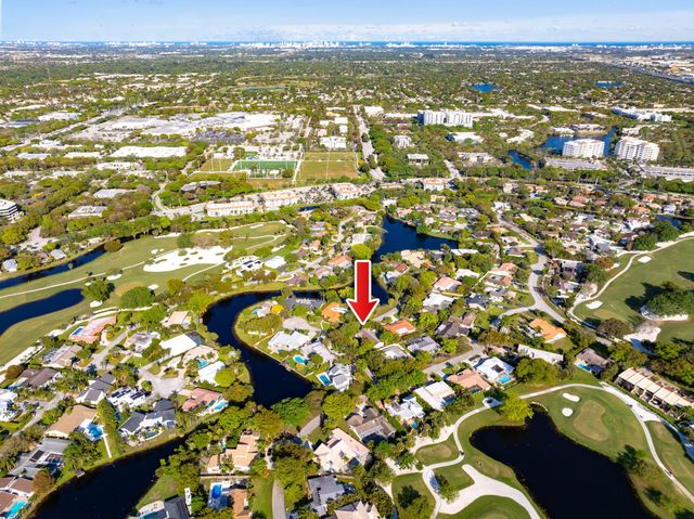 8730 Lake Dasha Terrace, Plantation, FL 33324