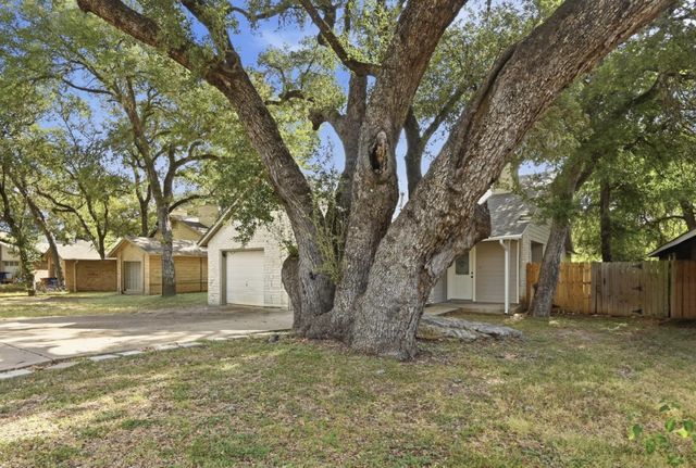 2514 Howellwood WAY B, Austin, TX 78748
