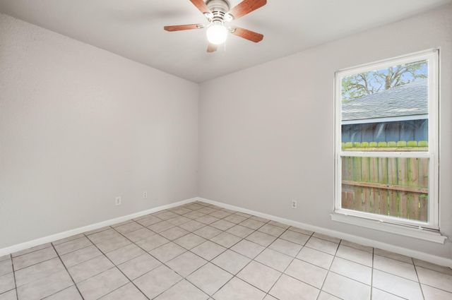 2514 Howellwood WAY B, Austin, TX 78748