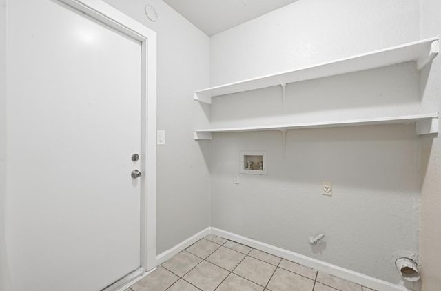 2514 Howellwood WAY B, Austin, TX 78748