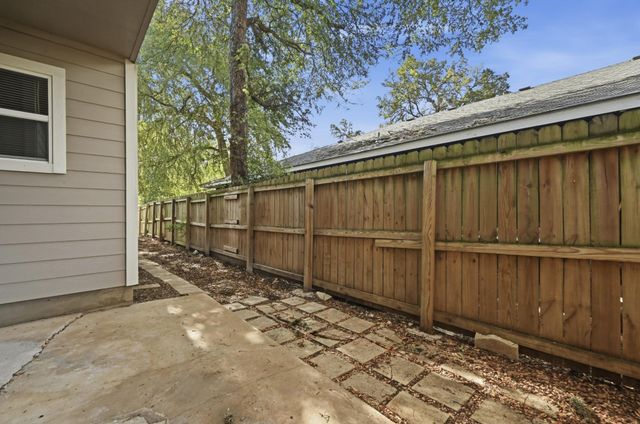 2514 Howellwood WAY B, Austin, TX 78748