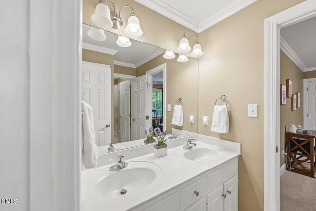 1024 Bearglades Lane, Raleigh, NC 27615