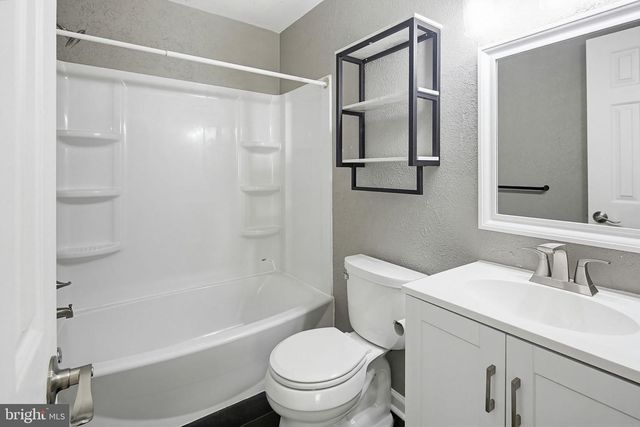 2621 BRADDOCK RD, Mount Airy, MD 21771