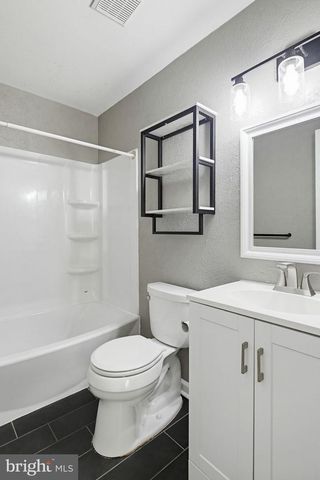 2621 BRADDOCK RD, Mount Airy, MD 21771