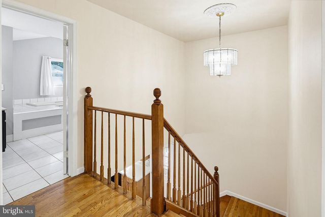 2621 BRADDOCK RD, Mount Airy, MD 21771