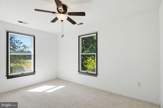 2621 BRADDOCK RD, Mount Airy, MD 21771