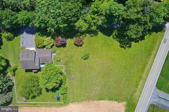 2621 BRADDOCK RD, Mount Airy, MD 21771