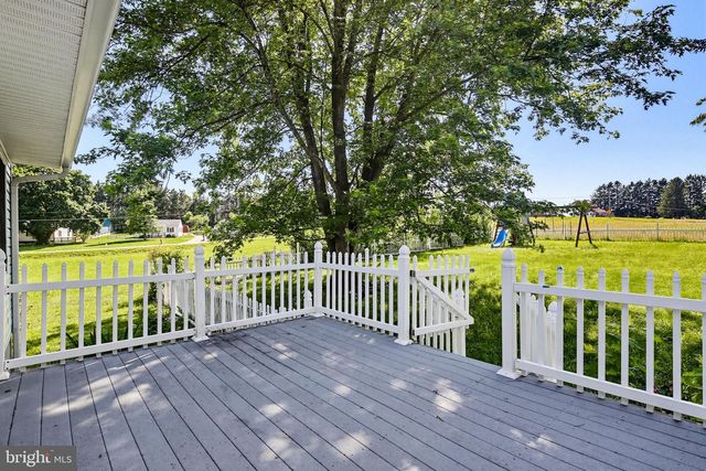 2621 BRADDOCK RD, Mount Airy, MD 21771