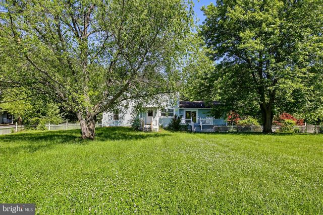 2621 BRADDOCK RD, Mount Airy, MD 21771