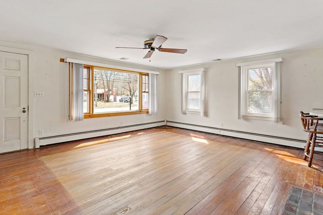 404 Sandwich Road, Falmouth, MA 02536