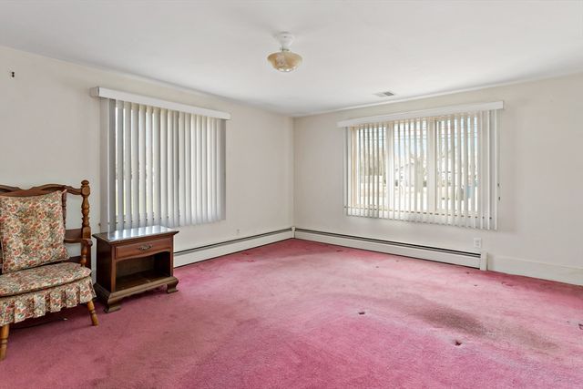 404 Sandwich Road, Falmouth, MA 02536