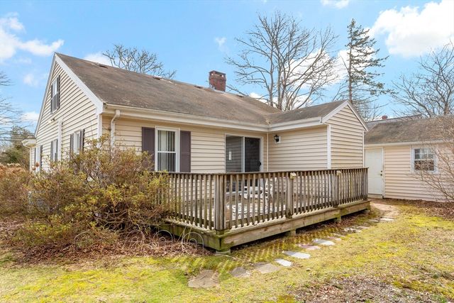 404 Sandwich Road, Falmouth, MA 02536