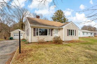 404 Sandwich Road, Falmouth, MA 02536